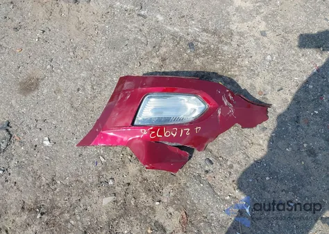 2017 Chevrolet Equinox Lt z USA, uszkodzony, nr VIN 2GNALCEK5H1545142